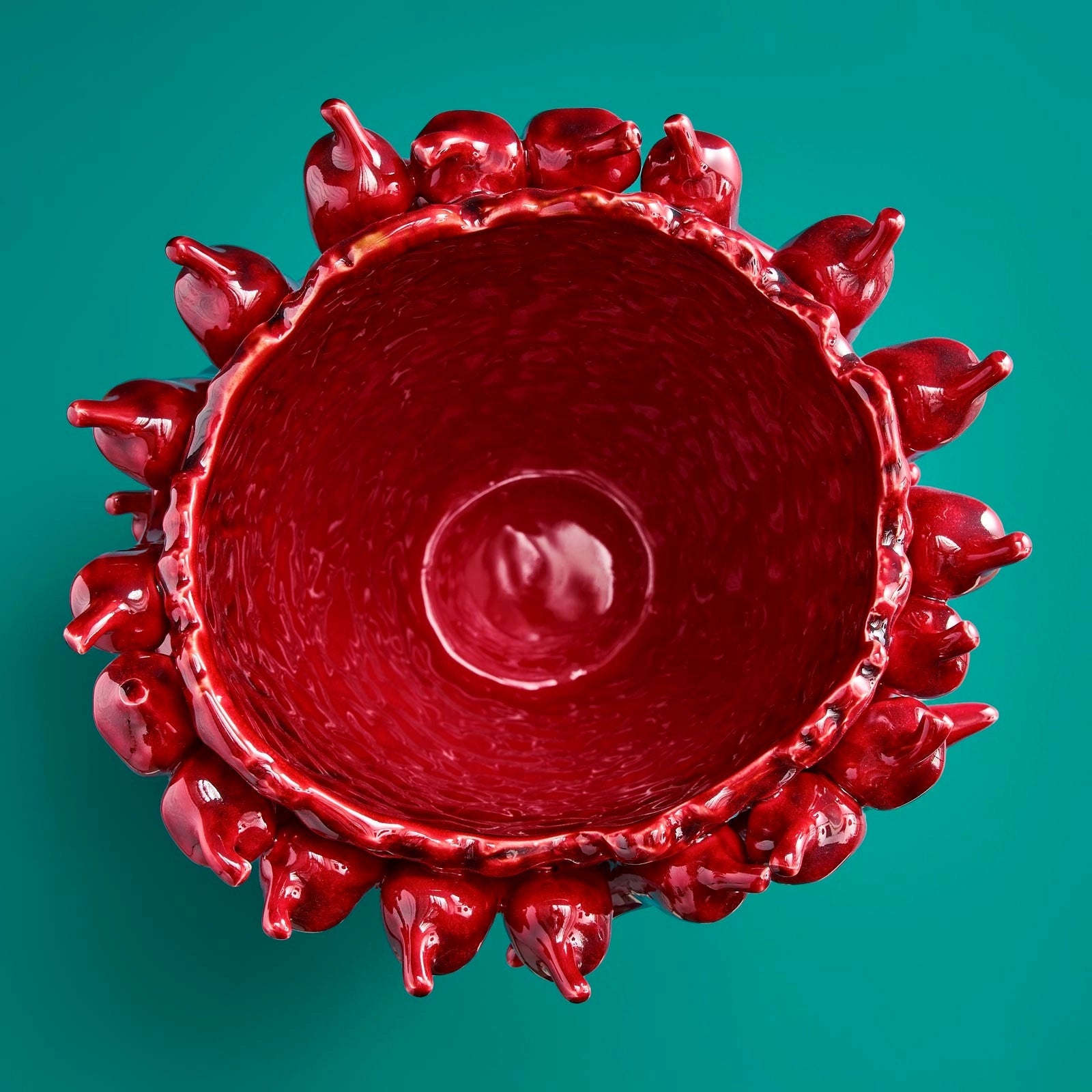 Vase Chili édition limitée vu de dessus, ouverture circulaire et profondeur de la pièce sculpturale, DUNE & CO