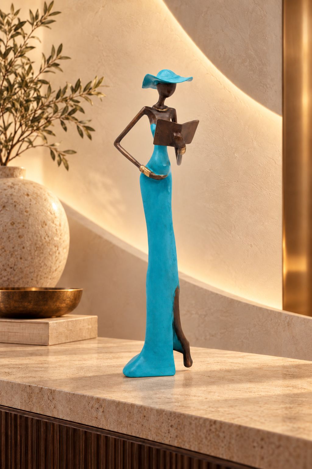 Statue Bronze Madame Azur turquoise 55 cm, vue trois quarts